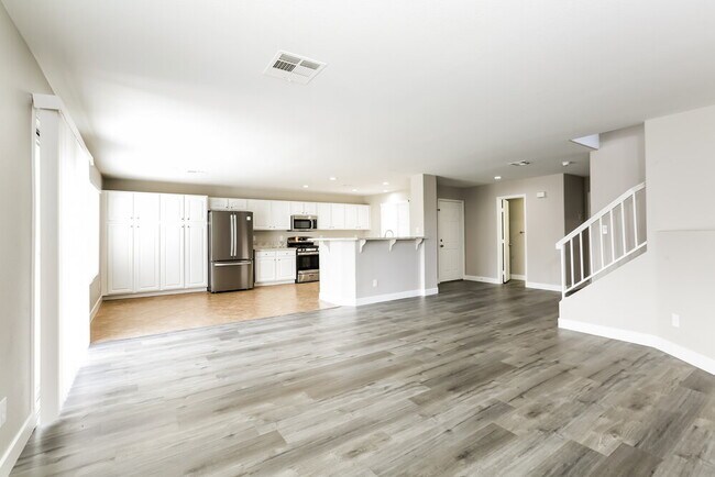Foto del edificio - 8652 W Majestic Pine Ave