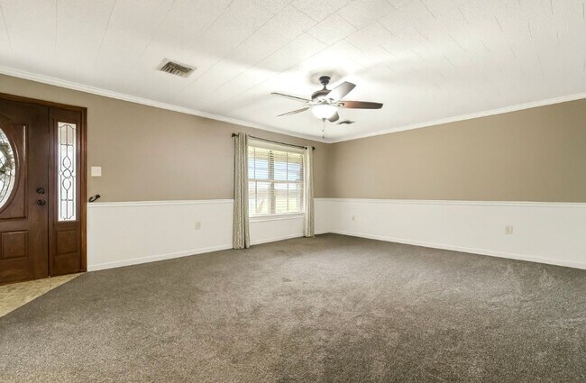 Foto del edificio - 7700 Lee Station Rd