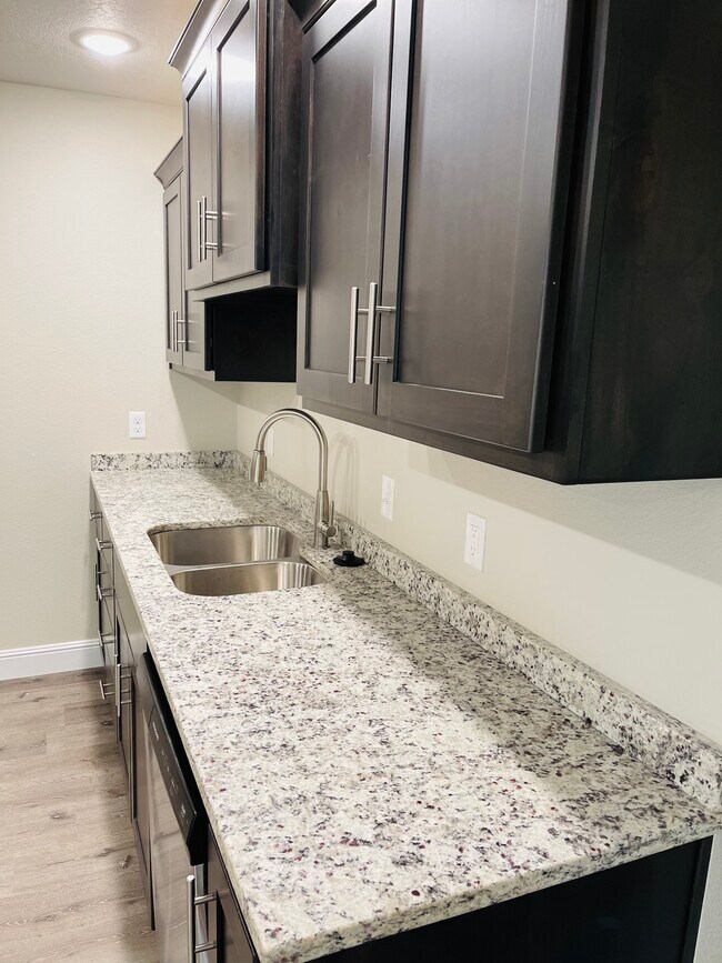 Foto del edificio - 816 N Devon St