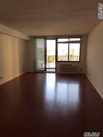 Foto del edificio - 209-45 26th Ave