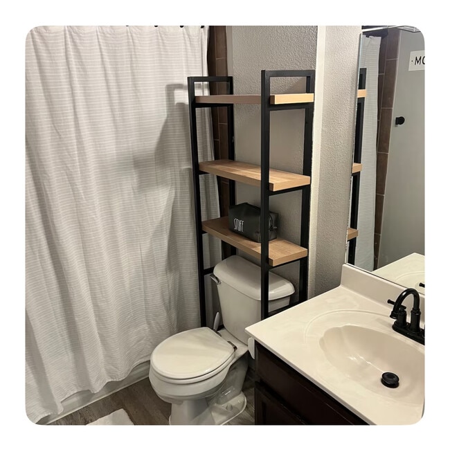 Foto del edificio - 3229 Muddy Point Ln