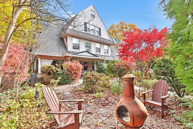 Building Photo - 116 Corlies Ave