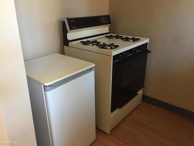 Building Photo - 1403 Potomac Ave