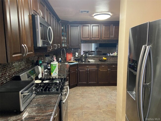 Foto del edificio - 52 Oakwood Ct