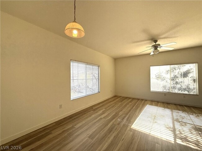 Building Photo - 6160 Rumrill St