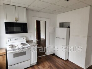 Building Photo - 10 Beacon St