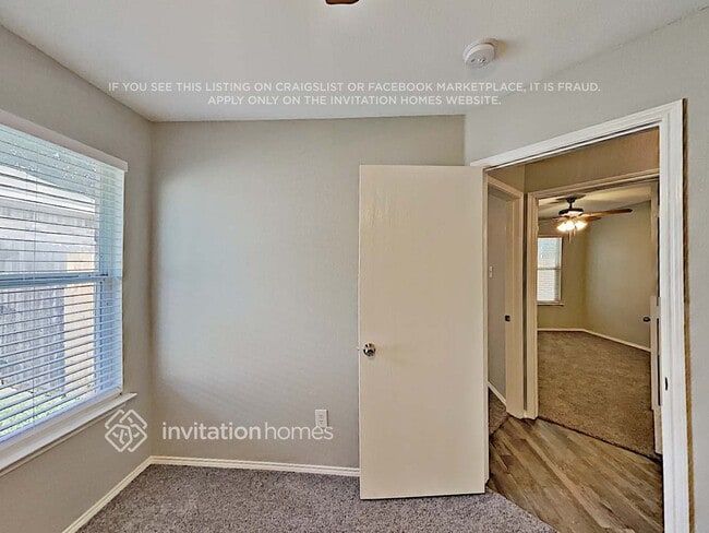 Building Photo - 5513 Spring Ridge Dr