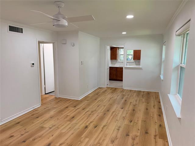 Foto del edificio - 3933 Inwood Rd