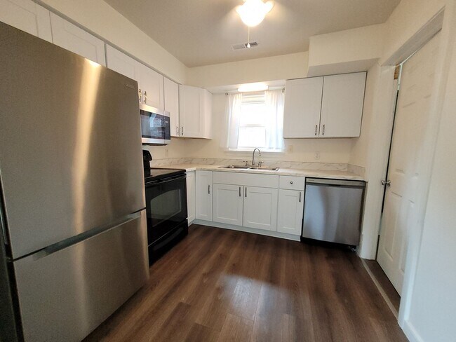 Foto del edificio - 1012 Oaklawn Ave