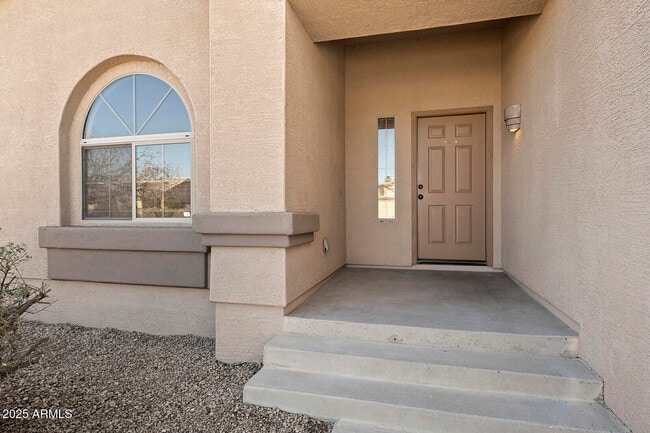 Foto del edificio - 3297 E Warbler Rd