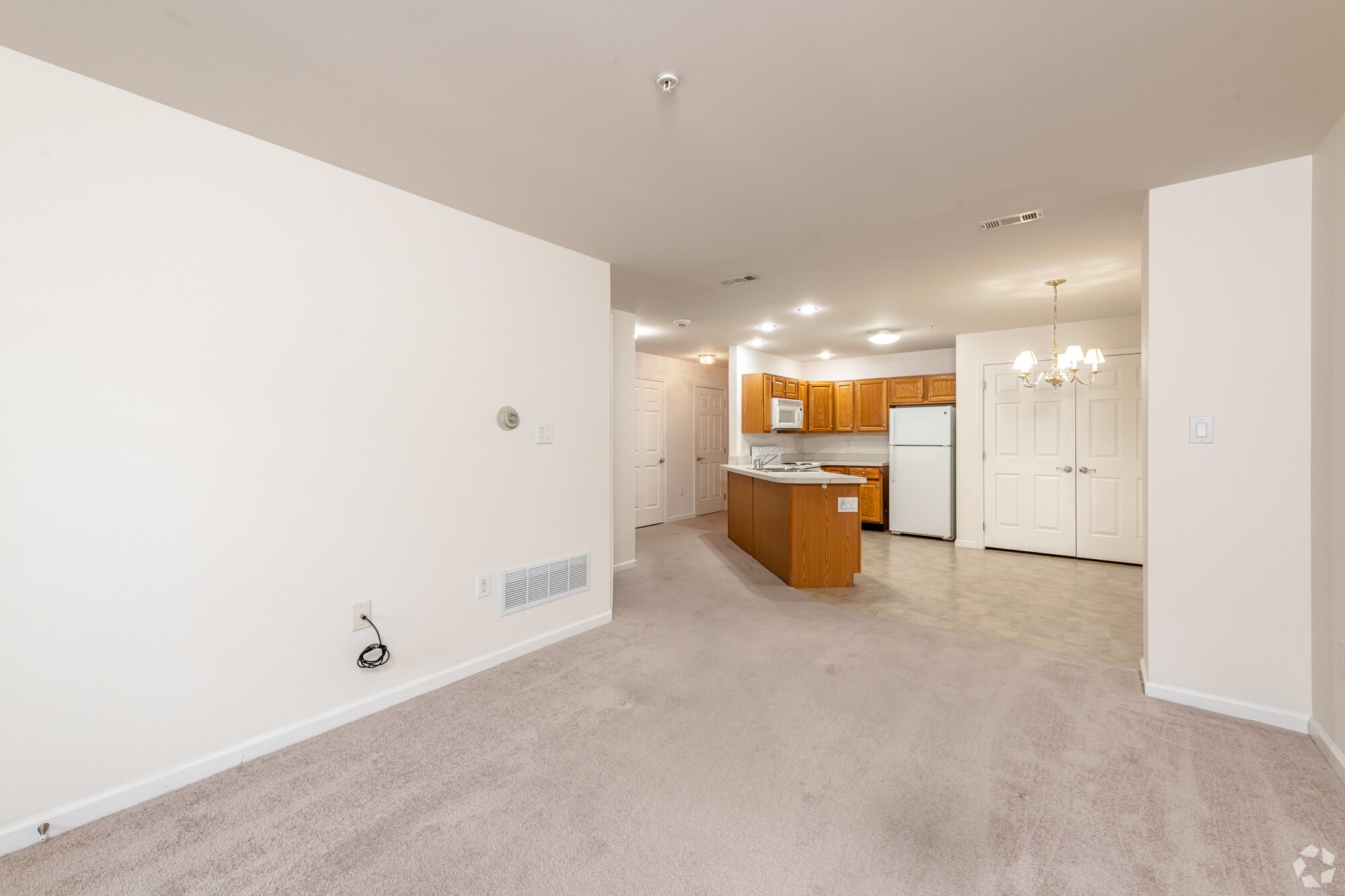 Royalton Apartments - Senior Living – photo 5