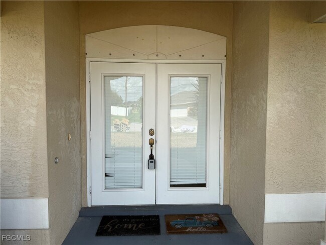 Foto del edificio - 2018 SW 30th St