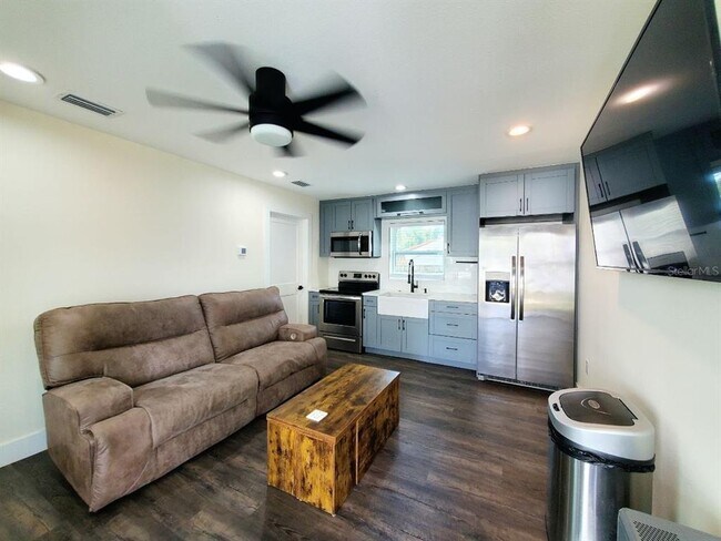Foto del edificio - 922 W Knollwood St