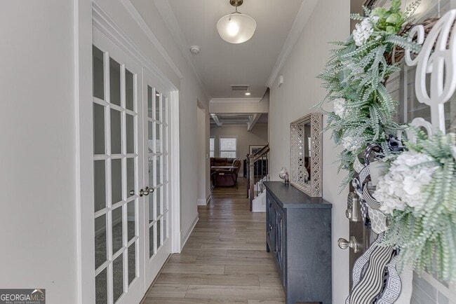 Building Photo - 7046 Lancaster Xing