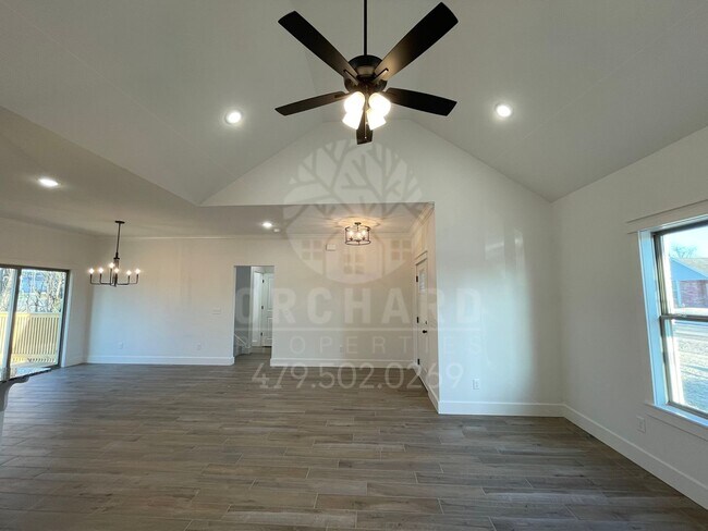 Building Photo - Single-Family Home- Bella Vista- Stunning ...