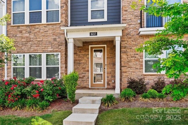 Building Photo - 1637 Unison Dr
