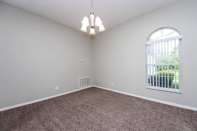 Foto del edificio - 1365 Dunbarton Ct