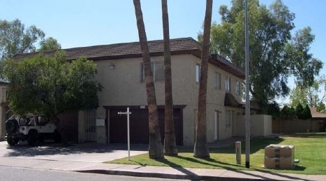 Primary Photo - Villa Cascade Fourplex