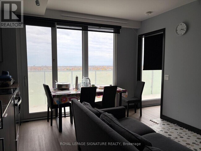 Building Photo - 3883 Quartz Rd