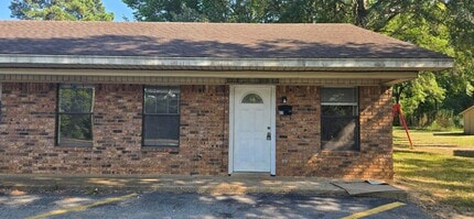 Building Photo - 1708 Alpine Rd