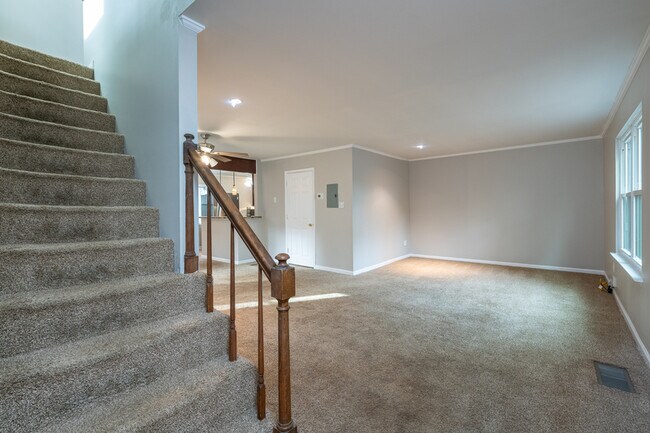 Building Photo - 1350 Overlook Cove SE