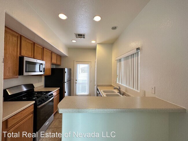 Foto del edificio - 3 br, 2 bath House - 9824 Overlook Ridge Ave.