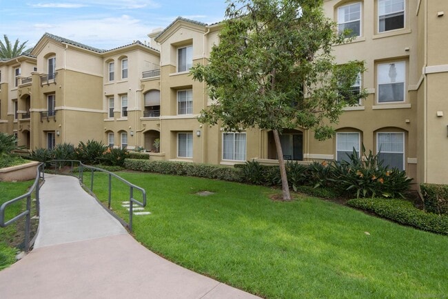 Building Photo - 10832 Scripps Ranch Blvd