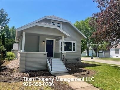 Primary Photo - 276 E Scott St