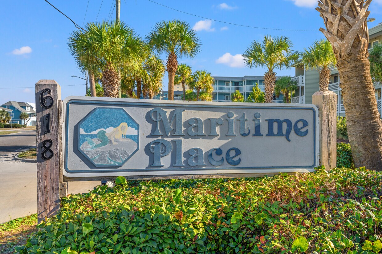 Foto principal - 618 N Waccamaw Dr