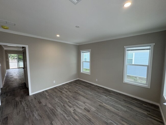 Building Photo - 1651 Voyager Dr