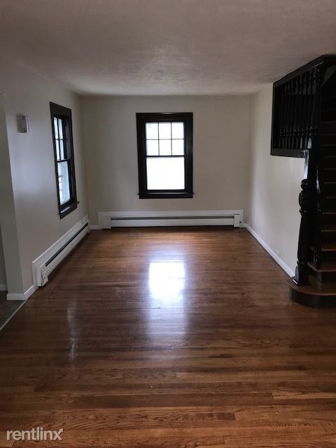 Building Photo - 3 br, 1.5 bath House - 1930 Howden St