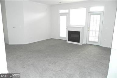 Primary Photo - 420 Hamlet Club Dr