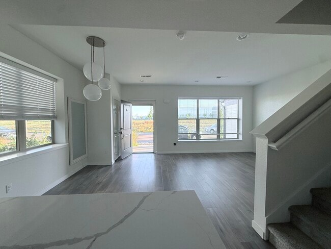 Foto del edificio - 9839 E 56th Pl