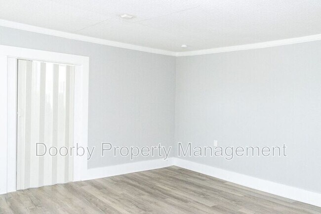 Foto del edificio - 2901 E 47th St