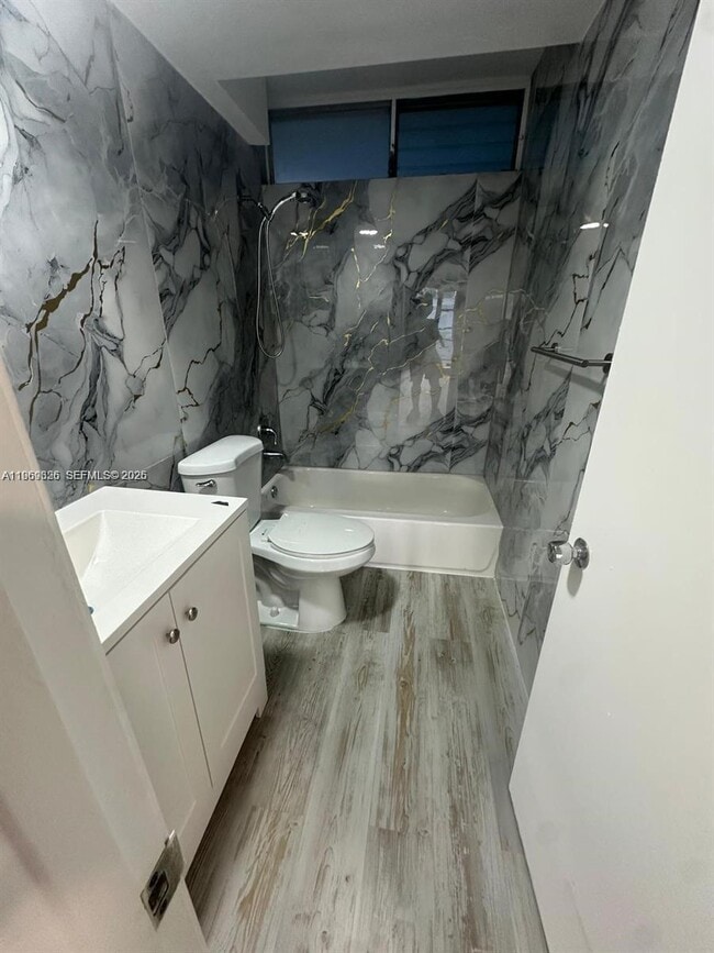 Building Photo - 1400 Pennsylvania Ave