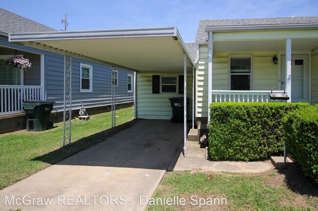 Foto del edificio - 1303 E Jackson Ave N