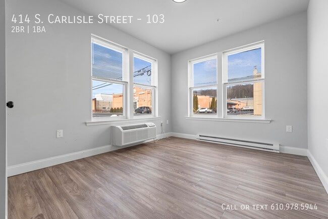 Foto del edificio - 414 S Carlisle St