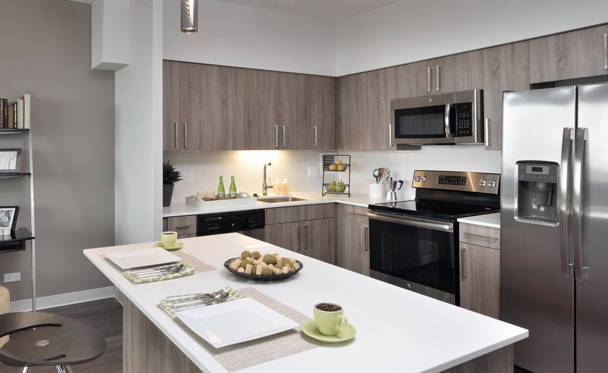 Foto principal - 921 S Ashland Ave