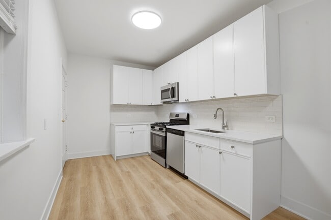 Photo - 1125 Davis St./ 1603-11 Ridge Ave. Apartments