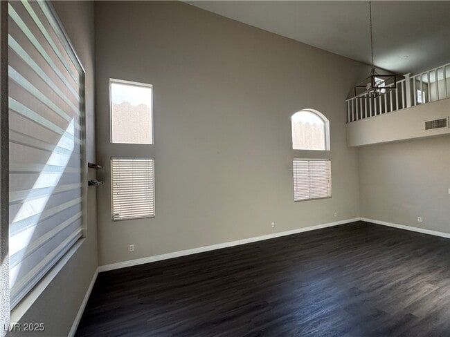 Foto del edificio - 2425 Island Paradise Ave