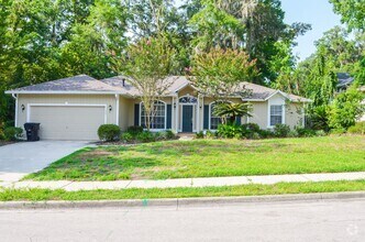 Building Photo - 11301 NW 36th Ave