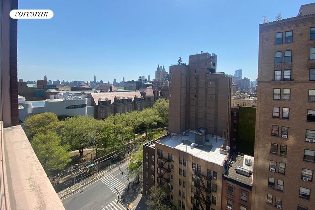 Foto del edificio - 101 W 79th St