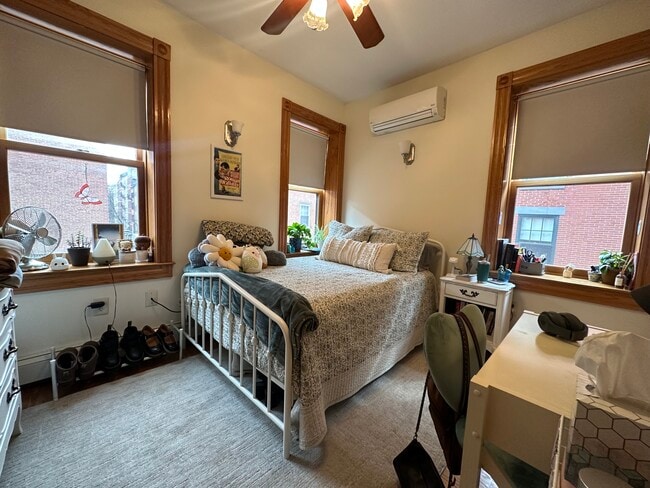 Building Photo - 99 Myrtle St