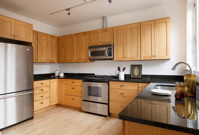 Foto del edificio - 94 Hampshire St