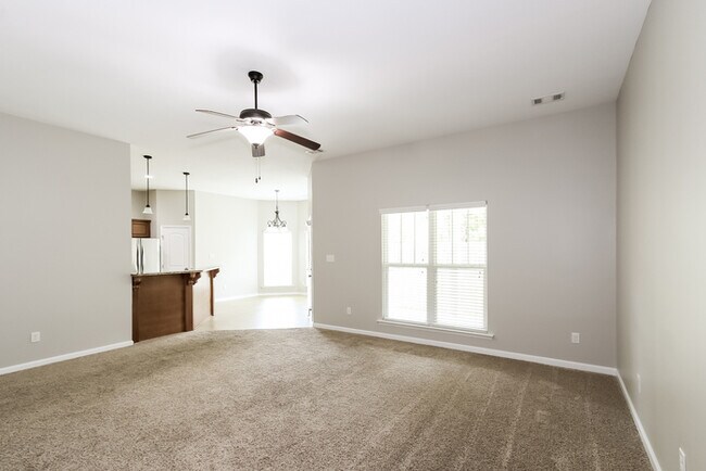 Foto del edificio - 2103 Grove Landing Way