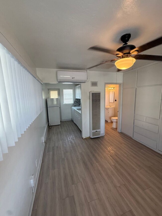 Foto del edificio - Studio Apartment in North Hanford