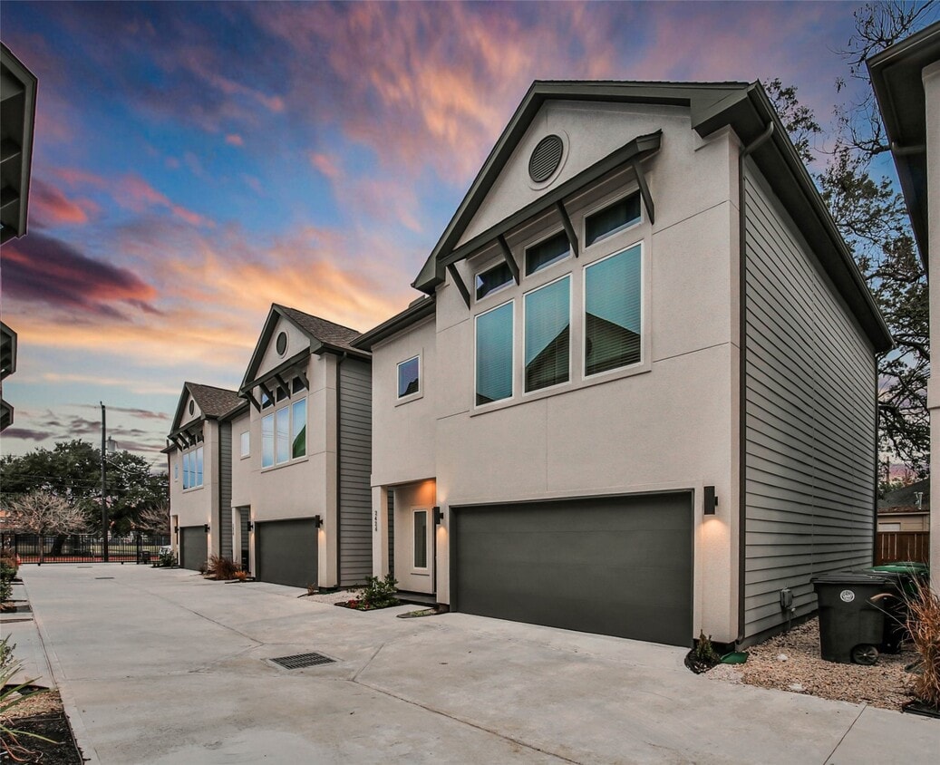 Foto principal - 2426 Cochran St