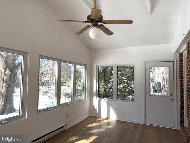 Building Photo - 9120 Peabody St