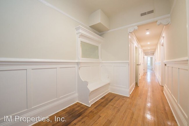 Building Photo - 341 N Willard St