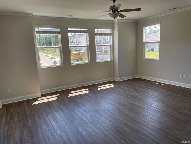 Building Photo - 5201 Deep Channel Dr